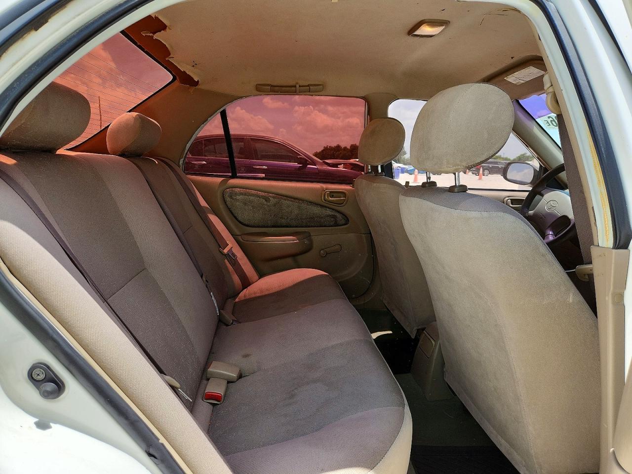 2000 TOYOTA COROLLA