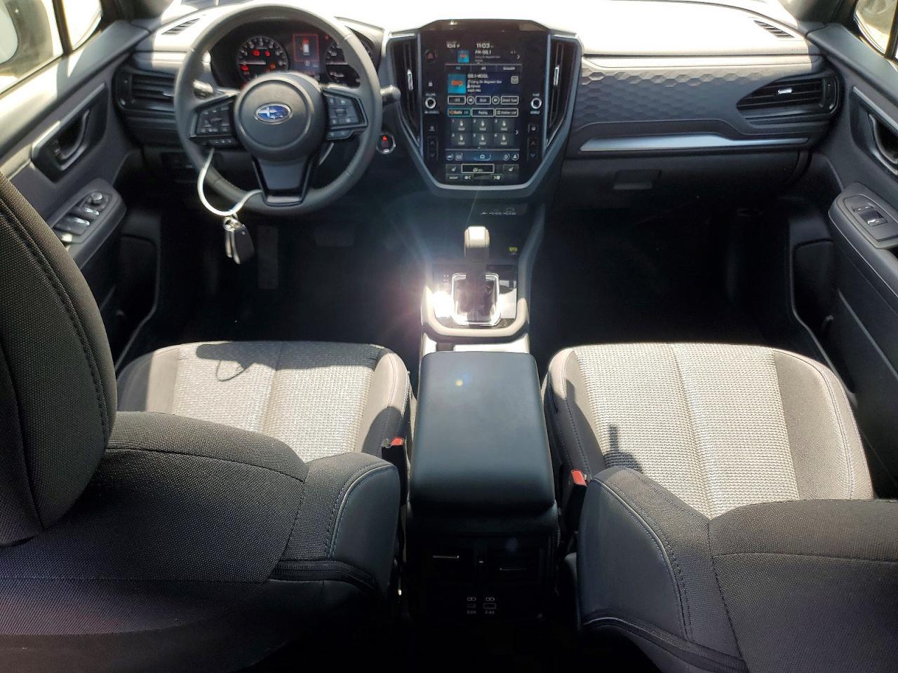 2025 SUBARU FORESTER