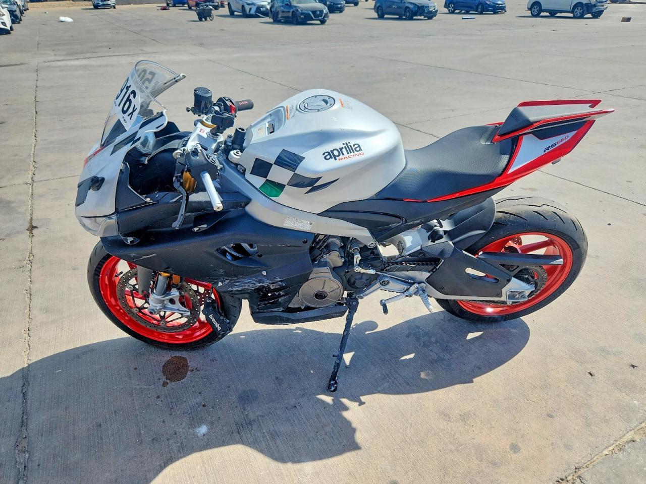 2024 APRILIA Rs