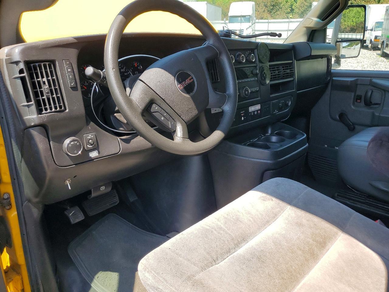 2018 GMC Savana