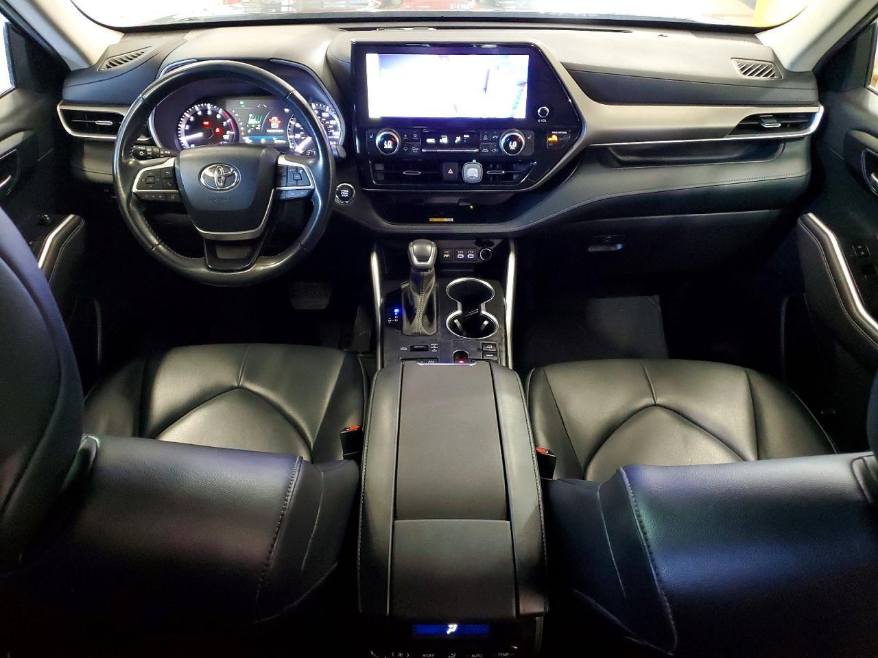 2023 TOYOTA HIGHLANDER