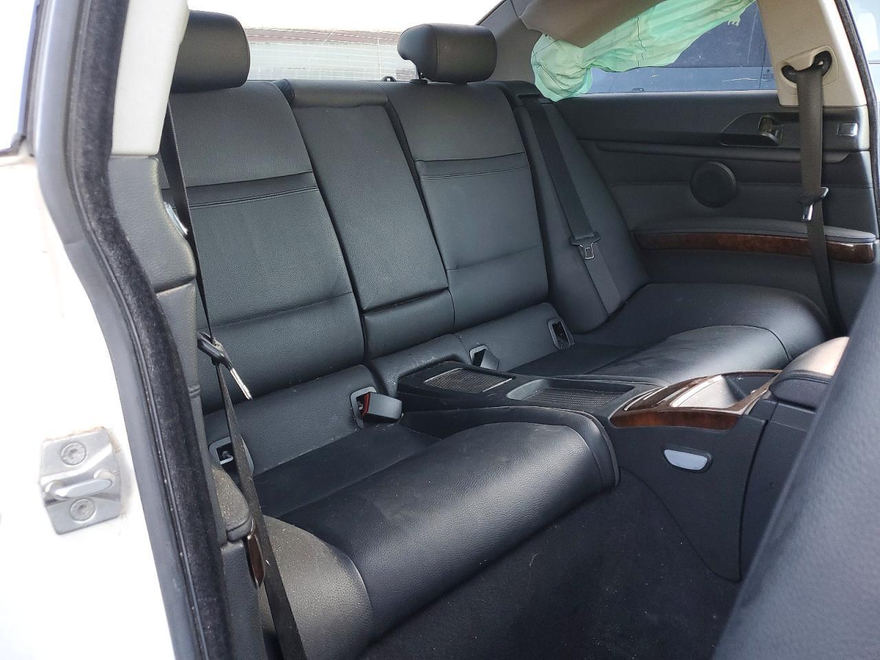 2011 BMW 3 SERIES