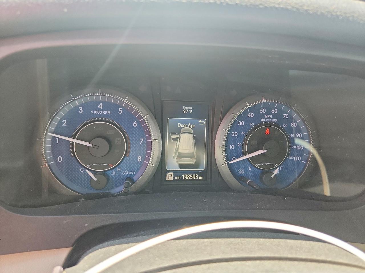 2016 TOYOTA SIENNA