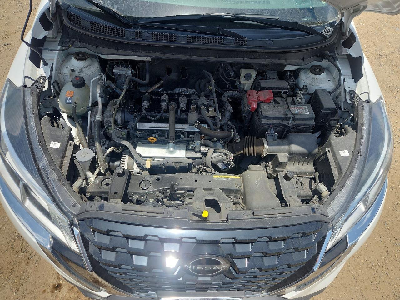 2024 NISSAN KICKS