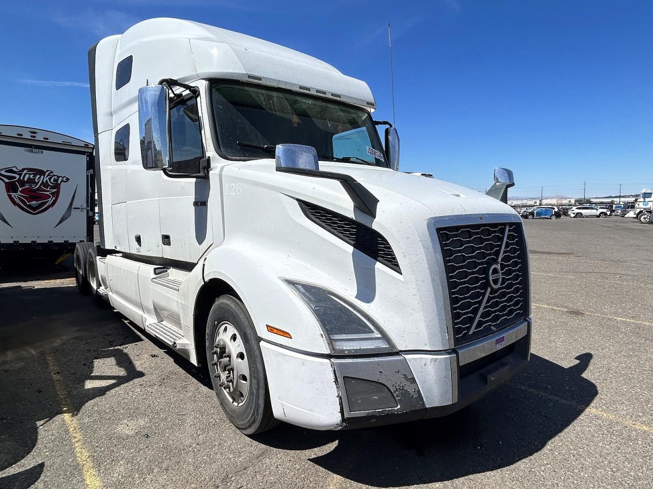 2020 VOLVO VNL