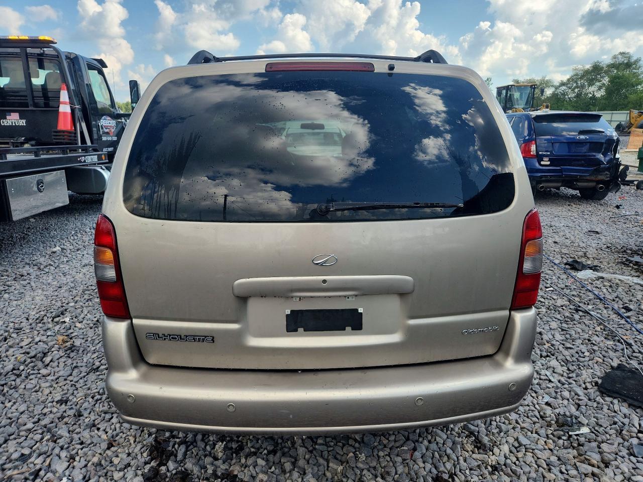 2002 OLDSMOBILE Silhouette