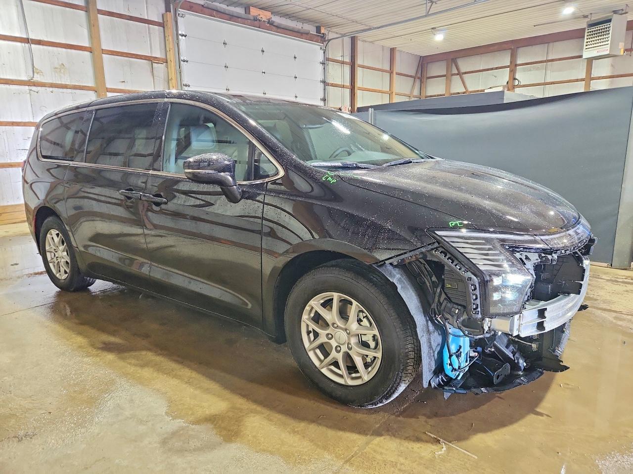 2027 CHRYSLER Pacifica