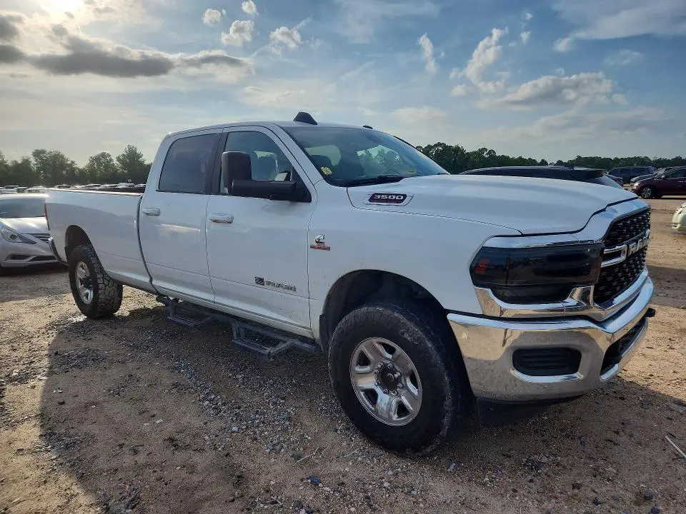 2022 RAM 3500