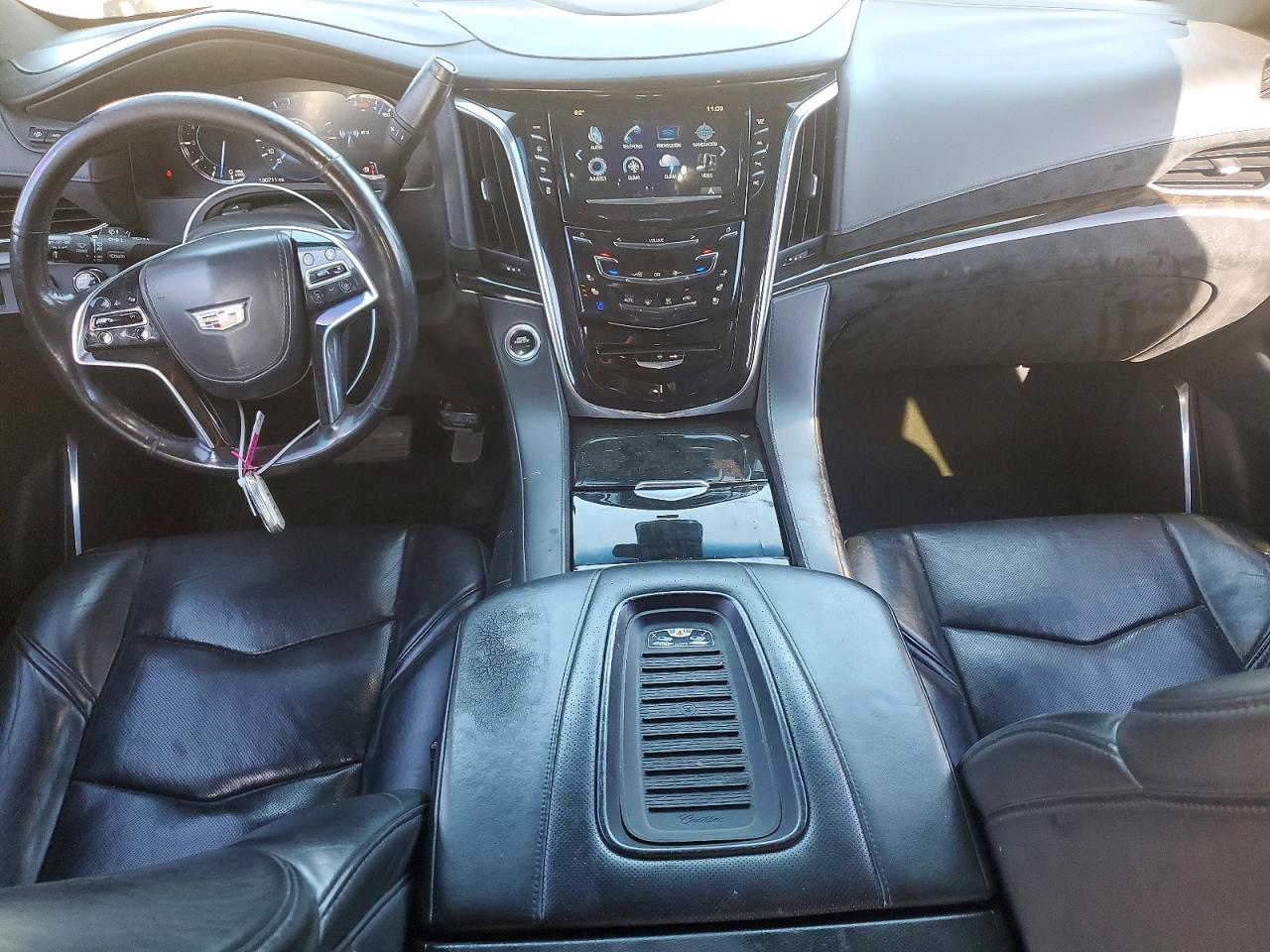 2018 CADILLAC ESCALADE