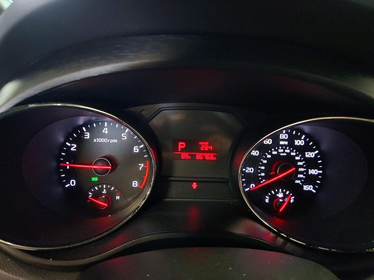 2016 KIA SEDONA