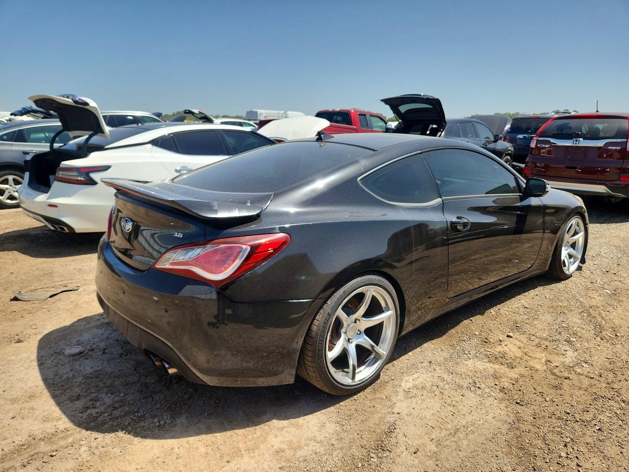 2012 HYUNDAI GENESIS