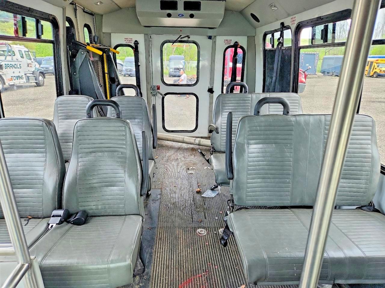 2013 FORD ECONOLINE