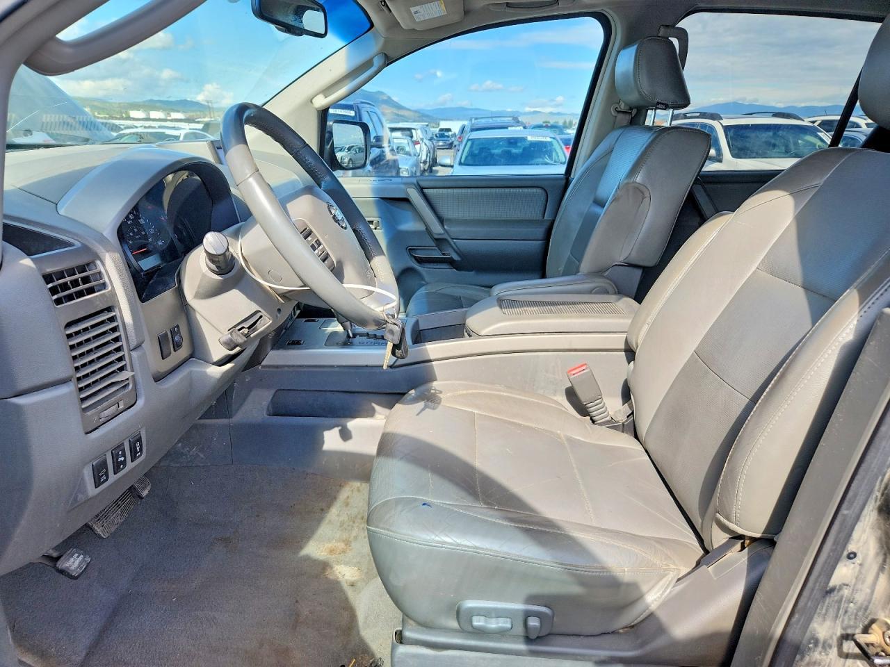2006 NISSAN Armada
