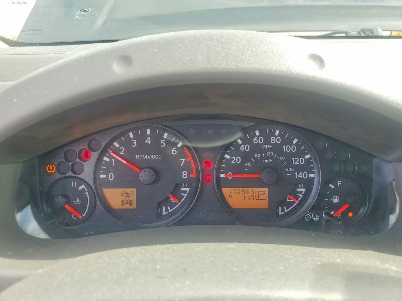 2010 NISSAN Frontier