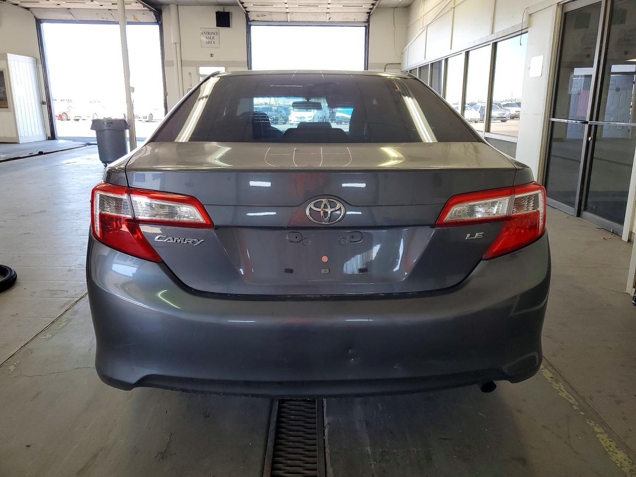 2012 TOYOTA CAMRY