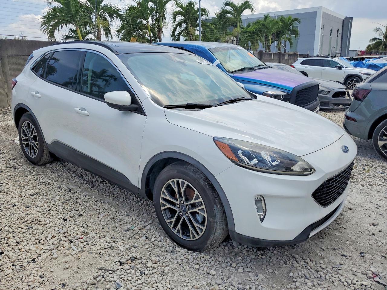 2020 FORD ESCAPE