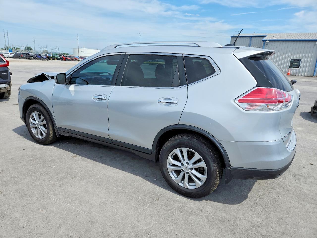 2015 NISSAN ROGUE