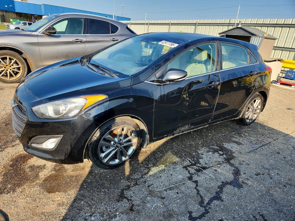 2017 HYUNDAI ELANTRA