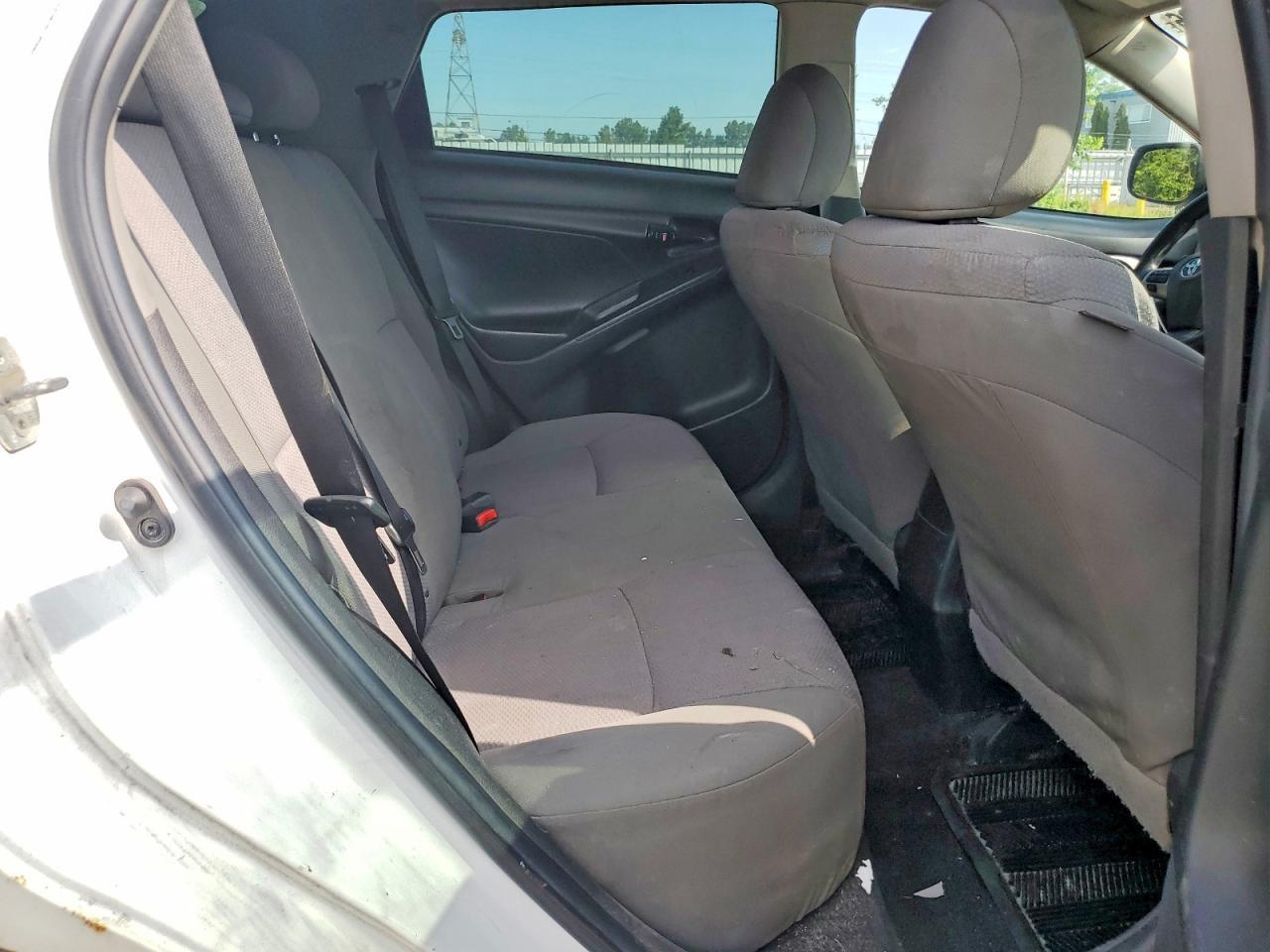 2011 TOYOTA MATRIX