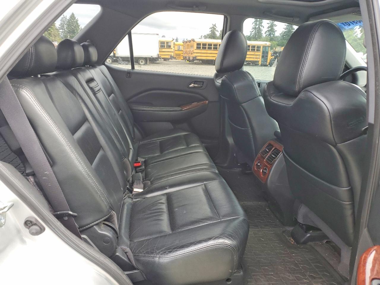 2005 ACURA MDX