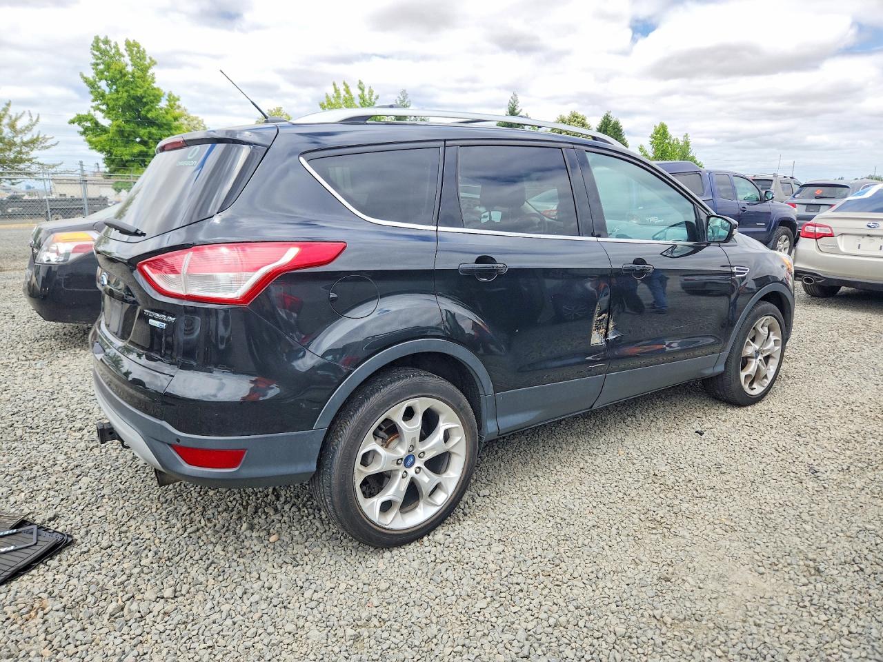 2013 FORD ESCAPE