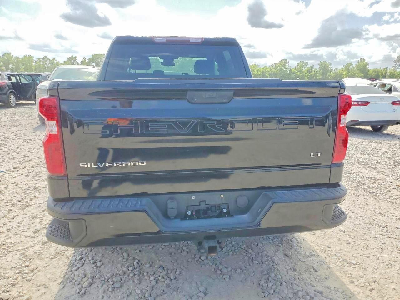 2022 CHEVROLET Silverado