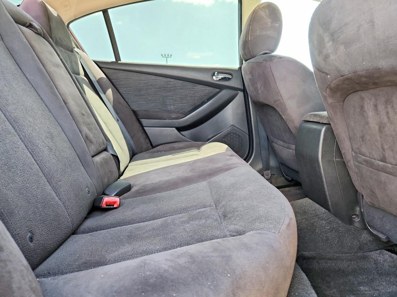 2012 NISSAN ALTIMA