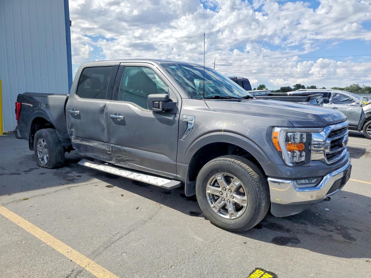 2023 FORD F-150 Lightning