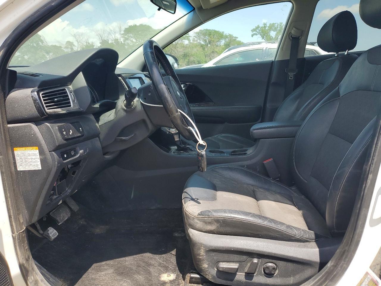 2017 KIA Niro