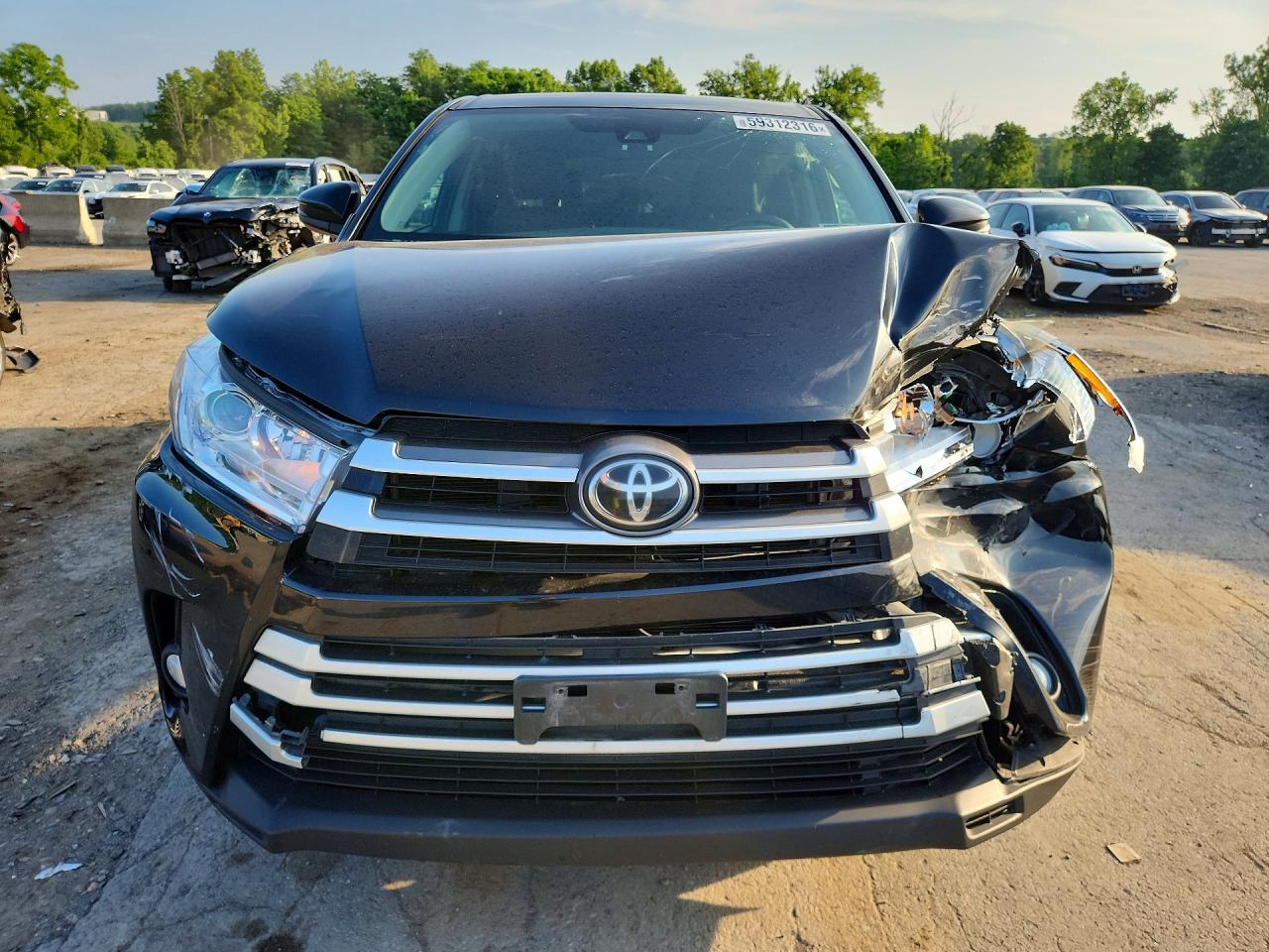 2019 TOYOTA HIGHLANDER