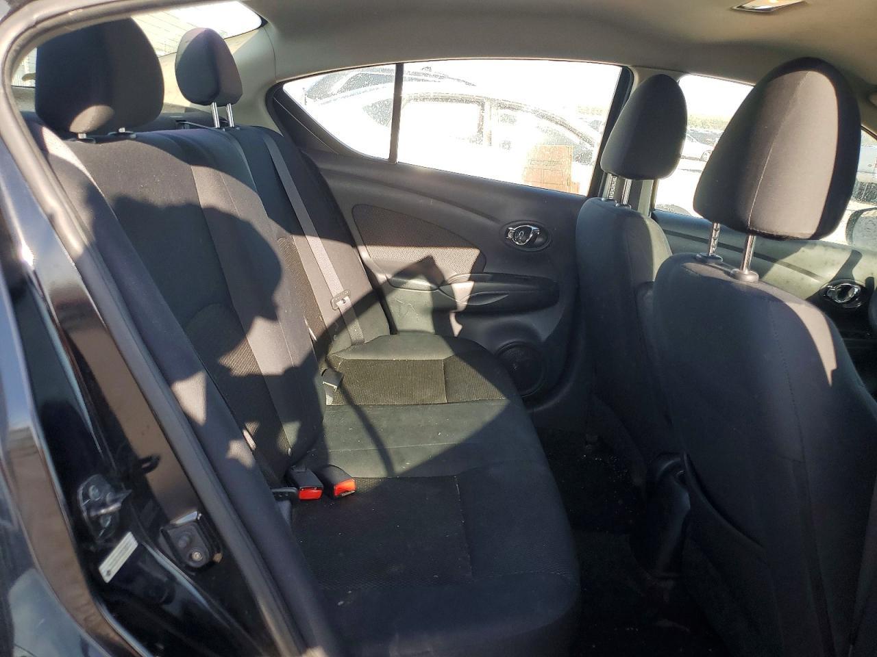 2013 NISSAN VERSA