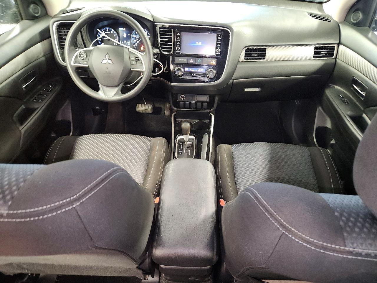 2018 MITSUBISHI outlander
