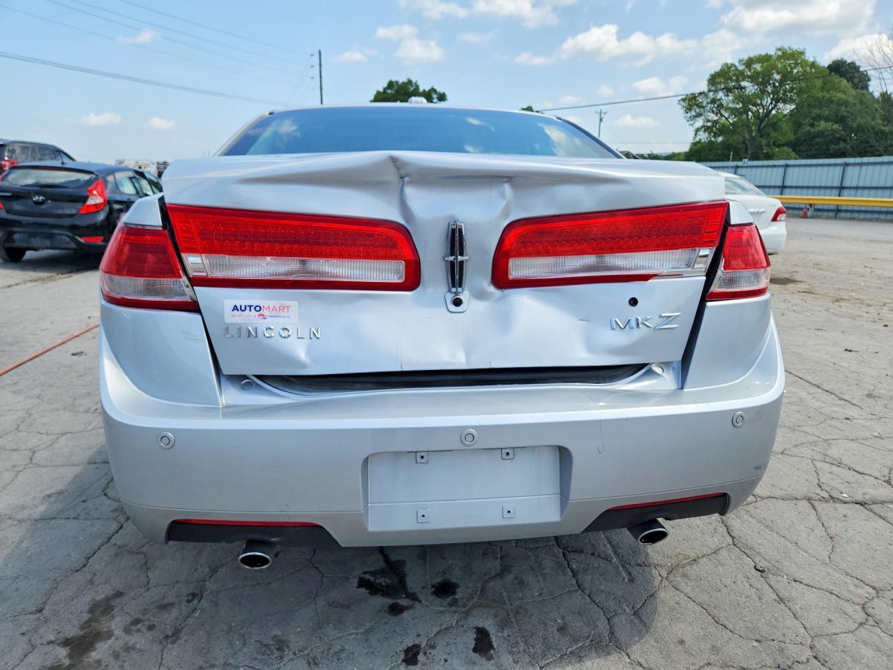 2010 LINCOLN MKZ