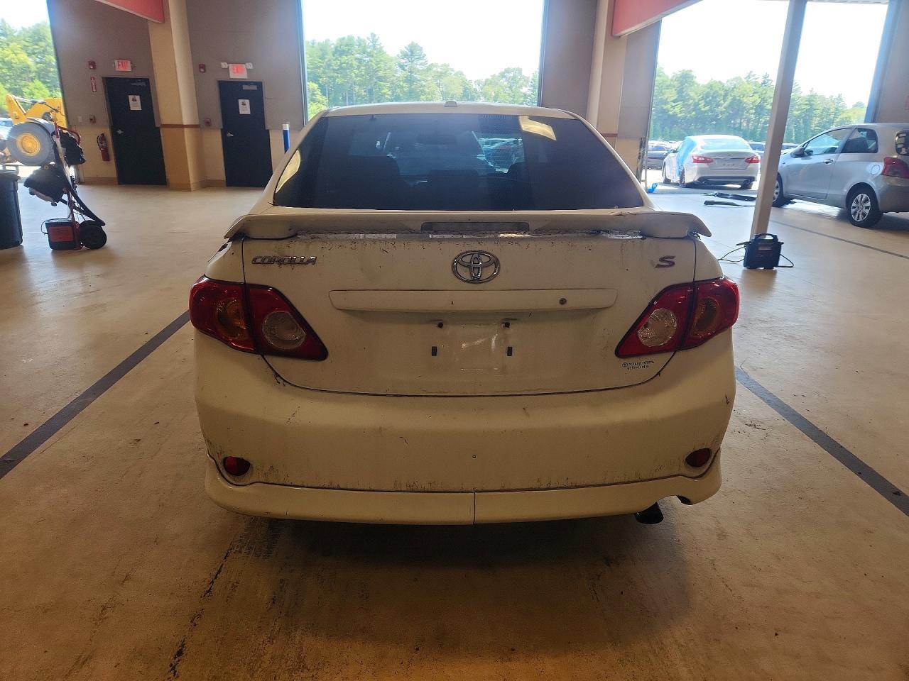 2010 TOYOTA COROLLA