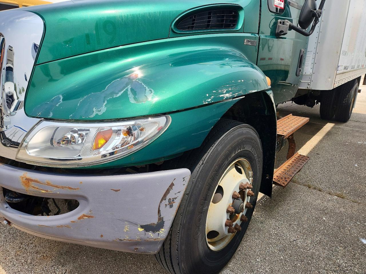 2009 INTERNATIONAL 4000-Series