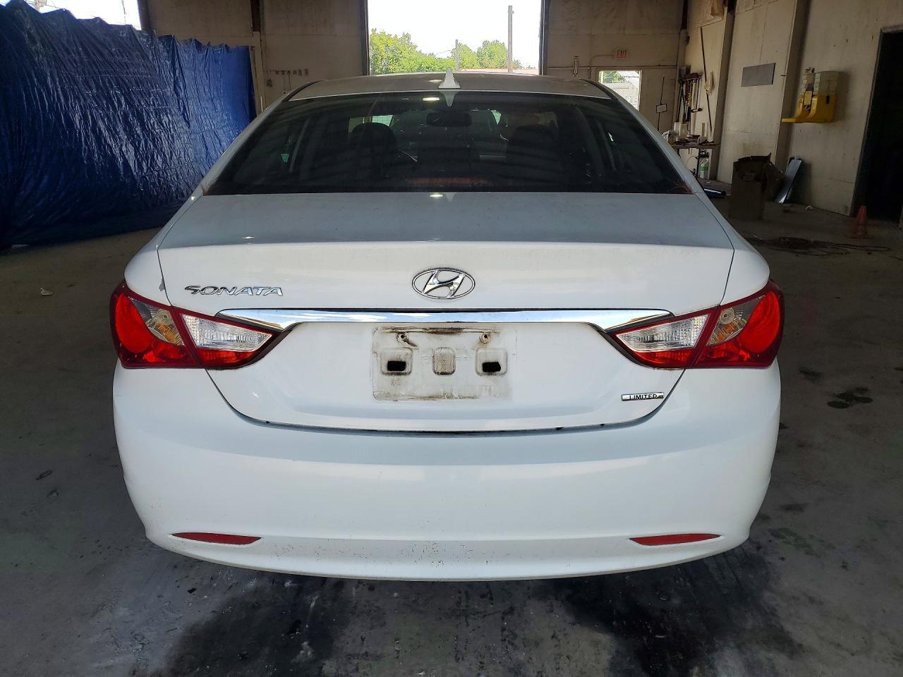 2011 HYUNDAI SONATA