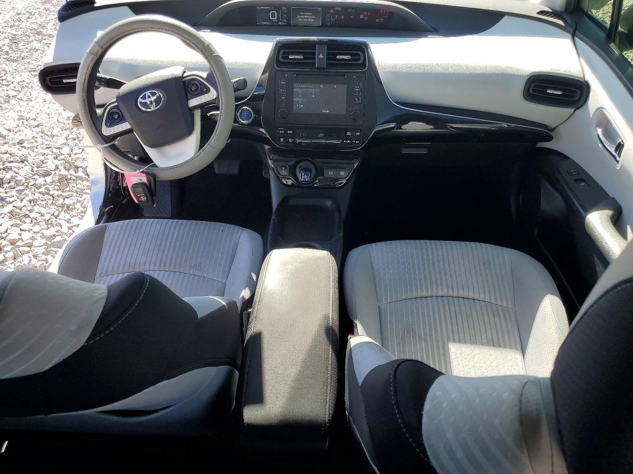 2018 TOYOTA PRIUS