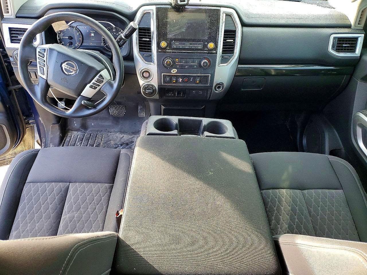 2021 NISSAN Titan