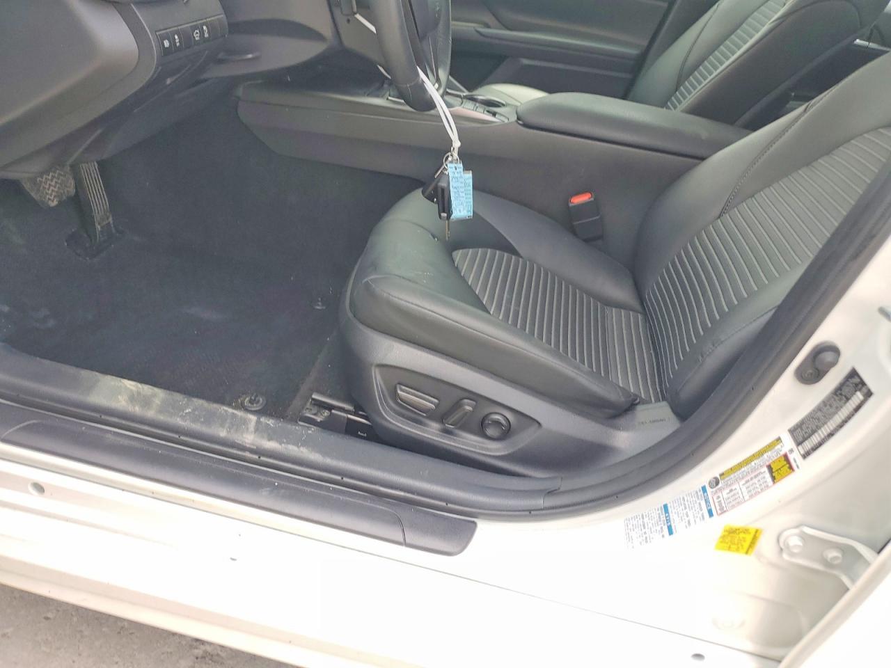 2024 TOYOTA CAMRY