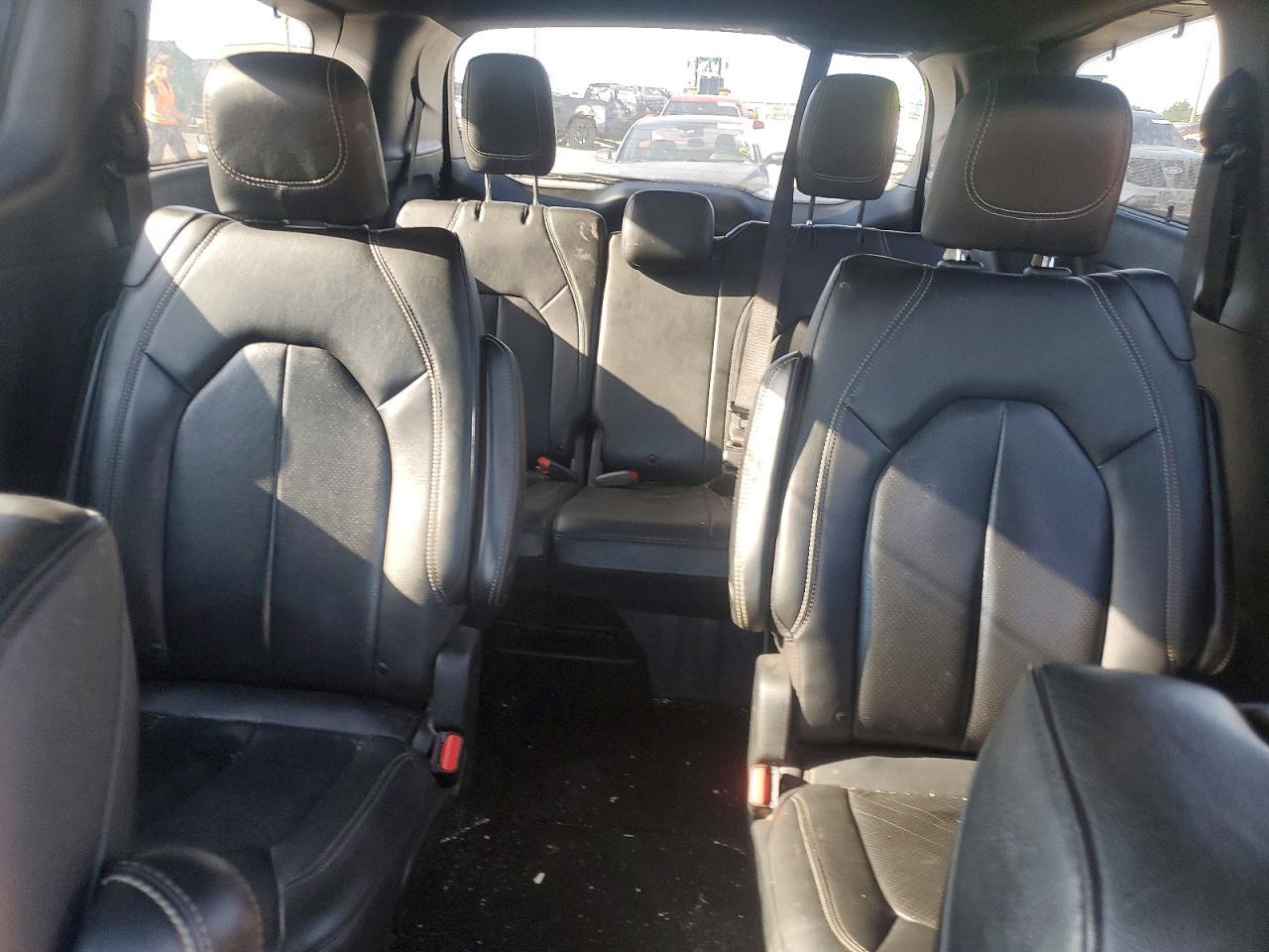 2020 CHRYSLER Pacifica