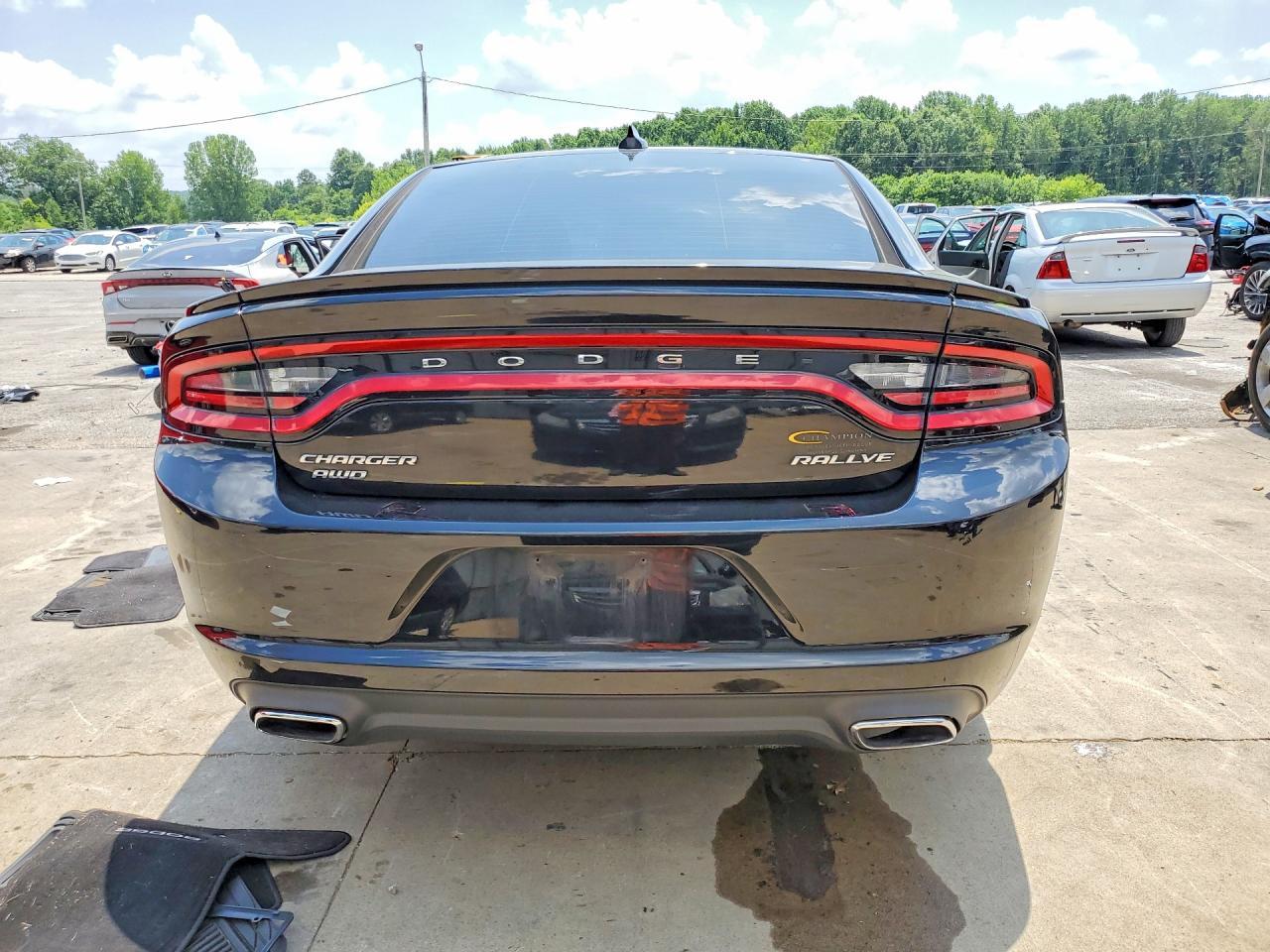 2016 DODGE CHARGER