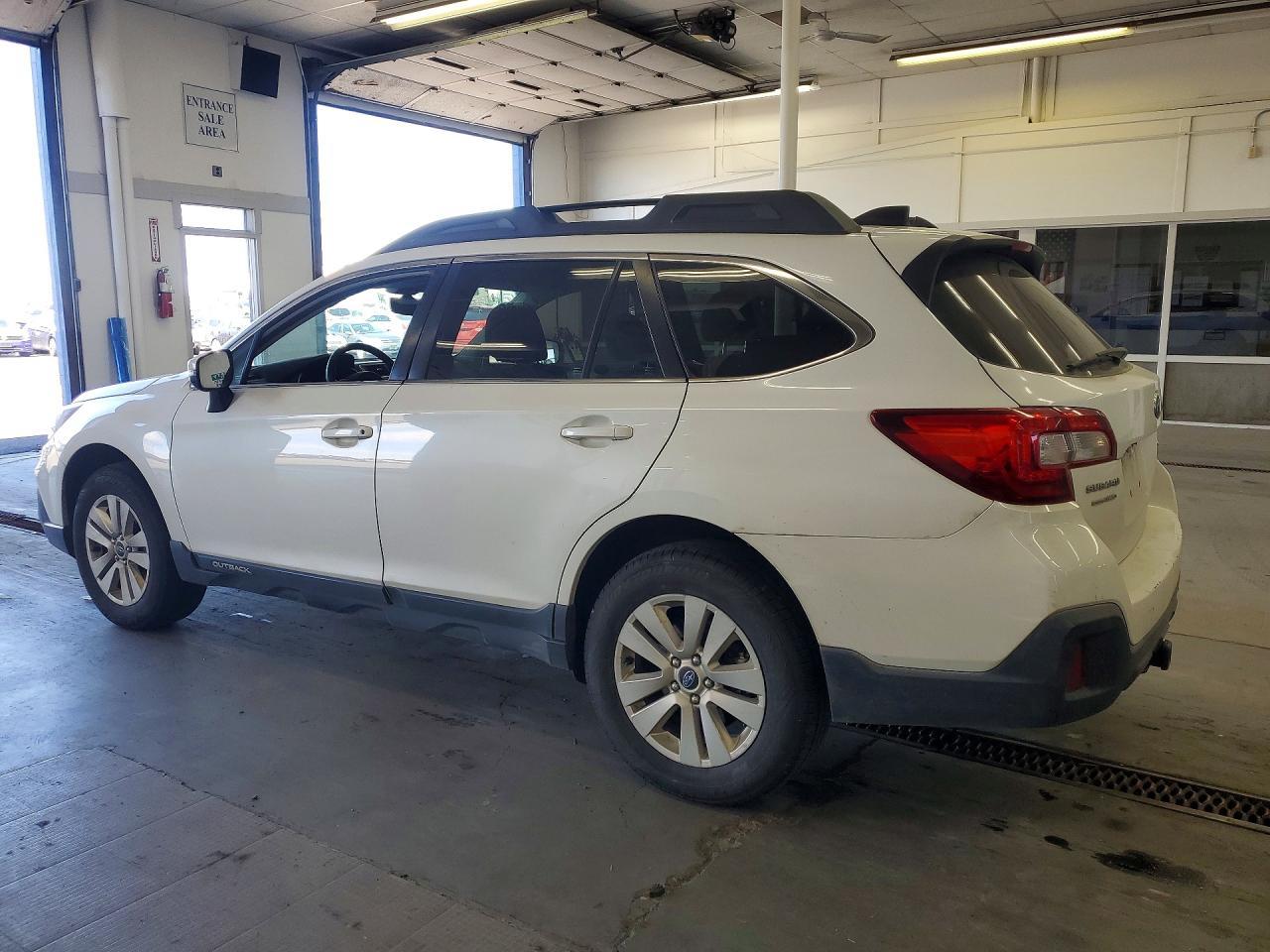 2019 SUBARU Outback