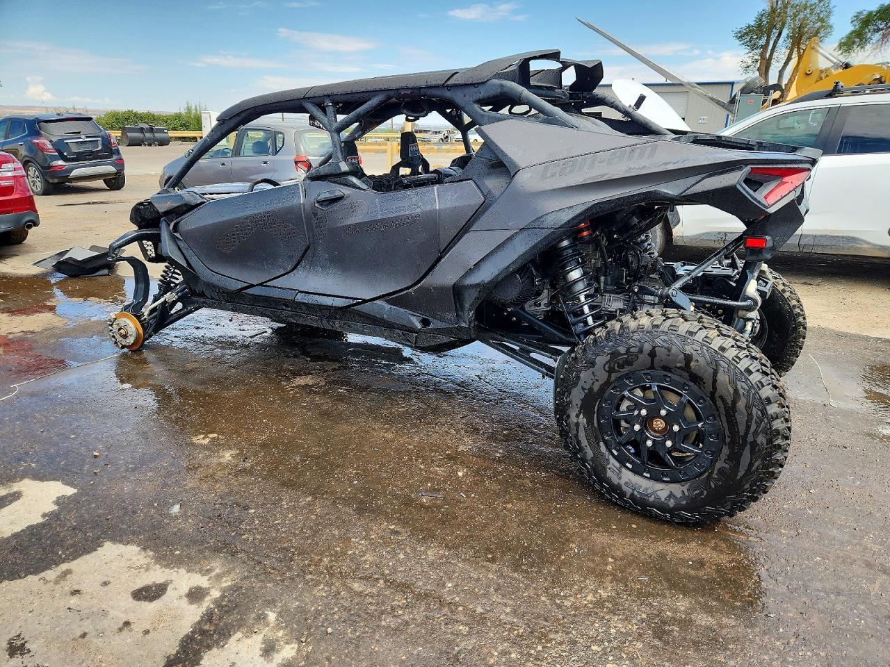 2025 CAN-AM Maverick