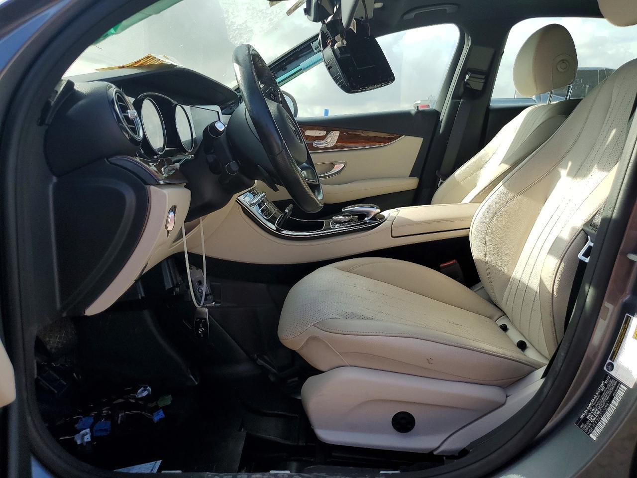 2018 MERCEDES-BENZ E-Class