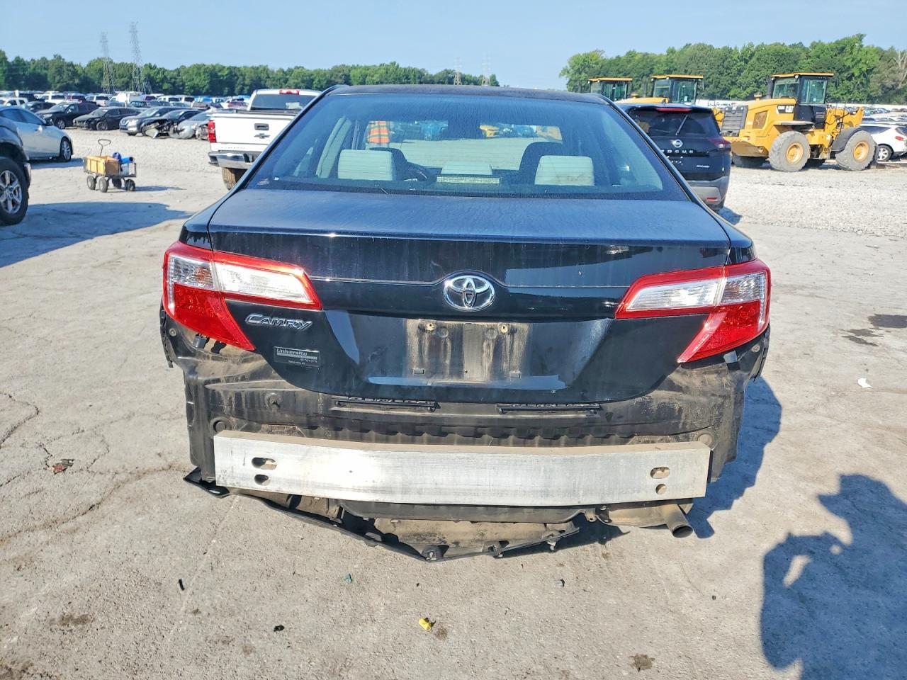 2012 TOYOTA CAMRY