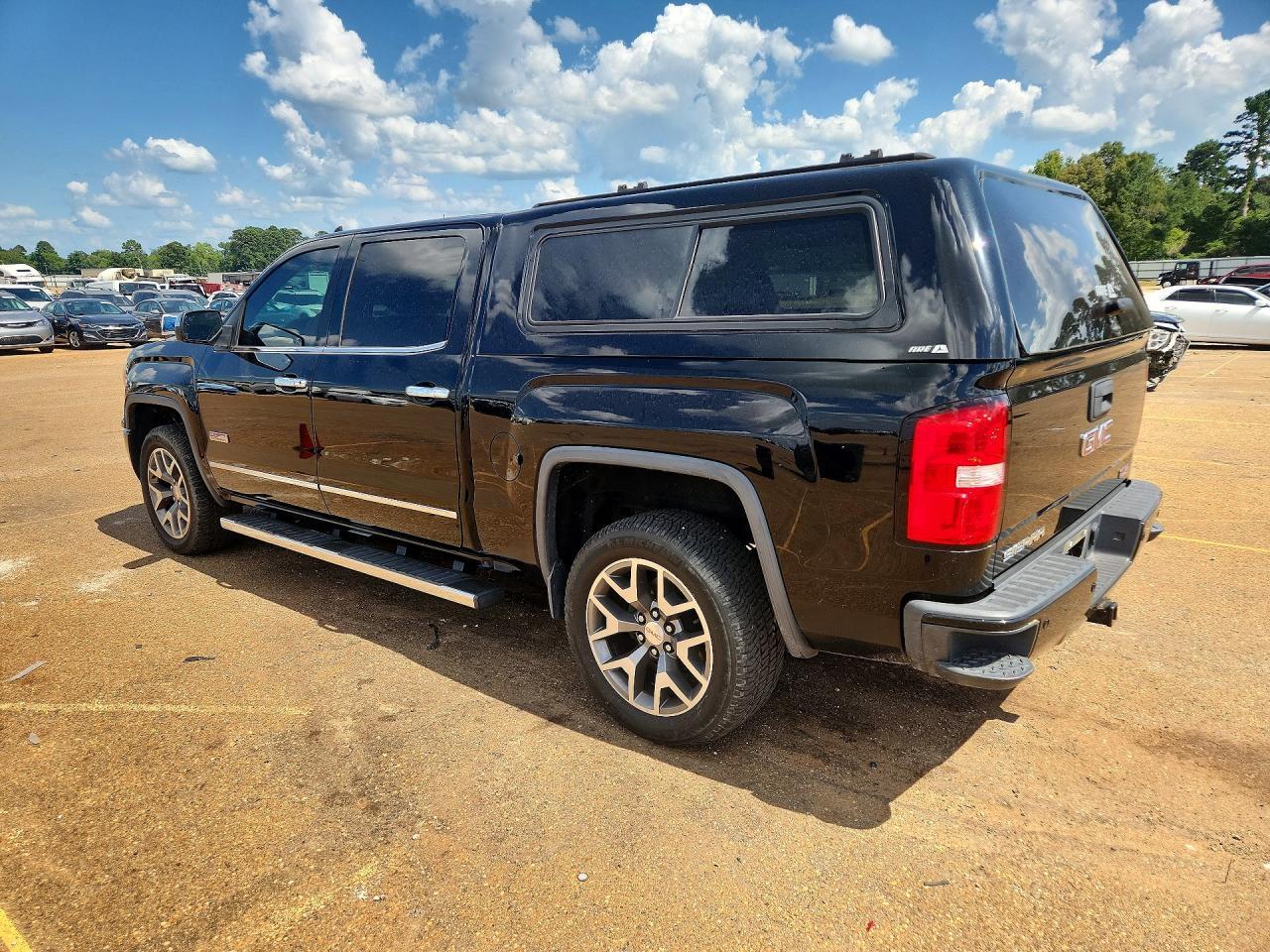 2015 GMC Sierra