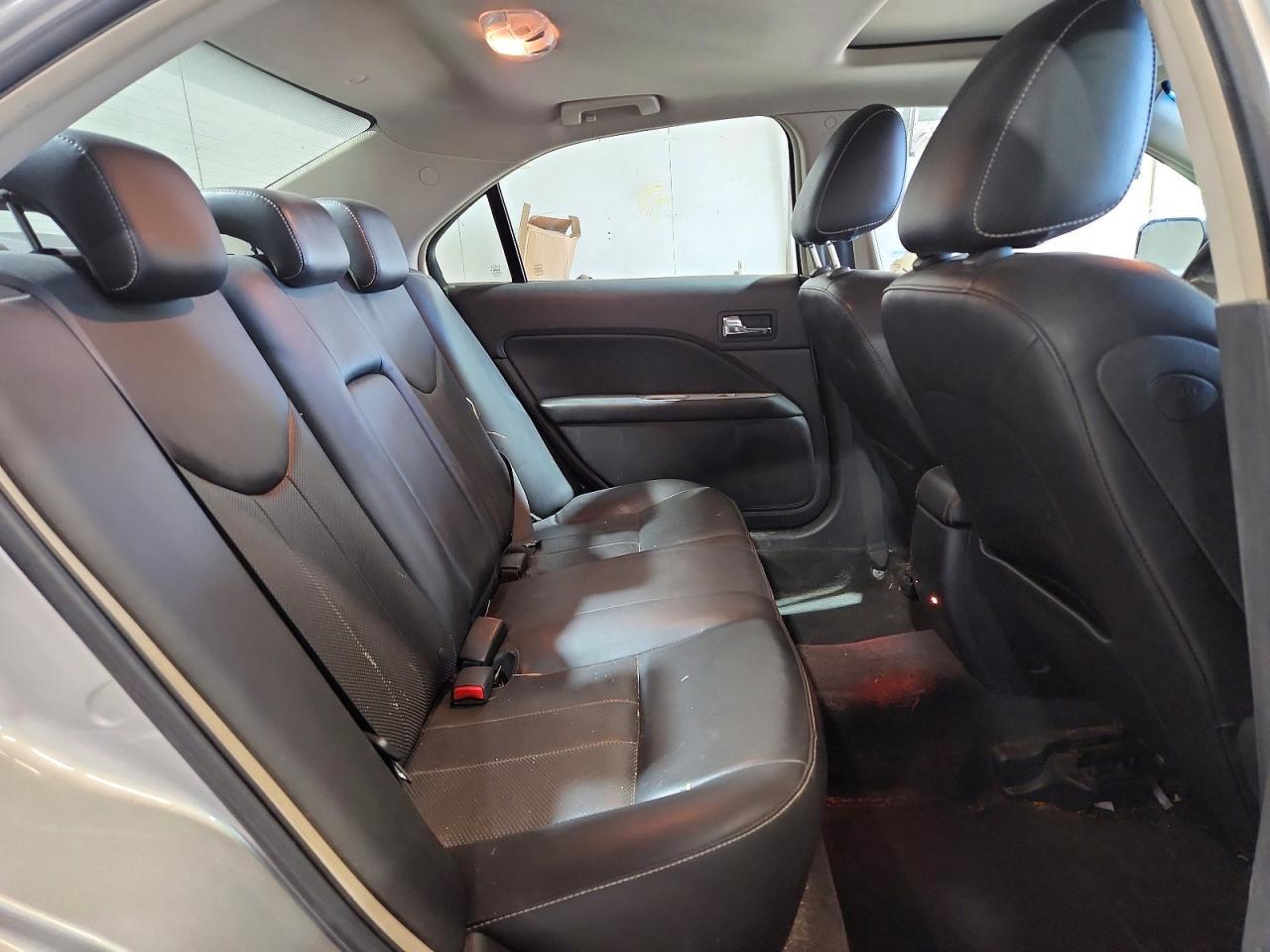 2010 MERCURY Milan
