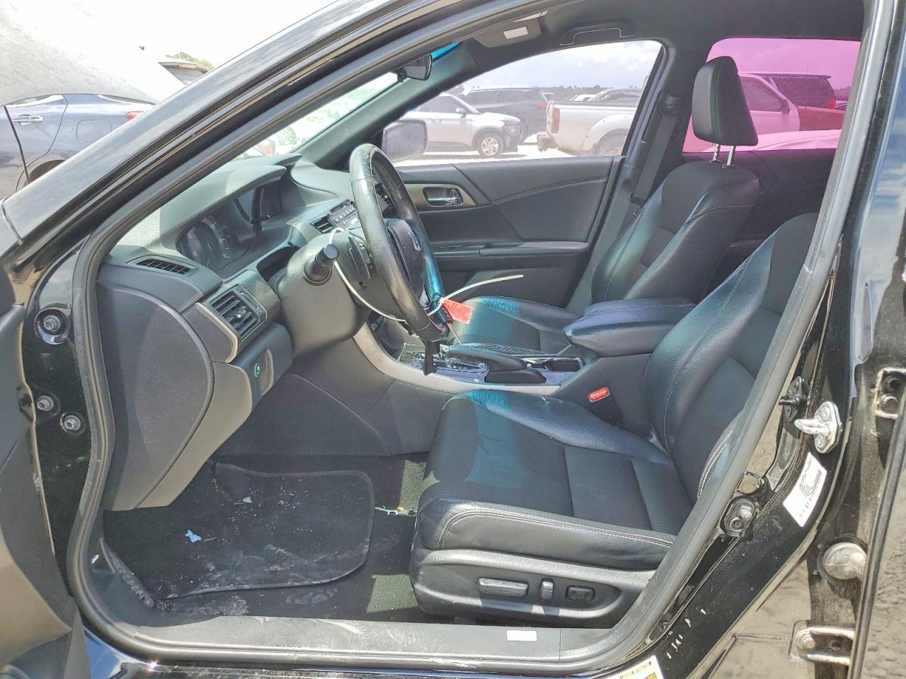 2017 HONDA ACCORD