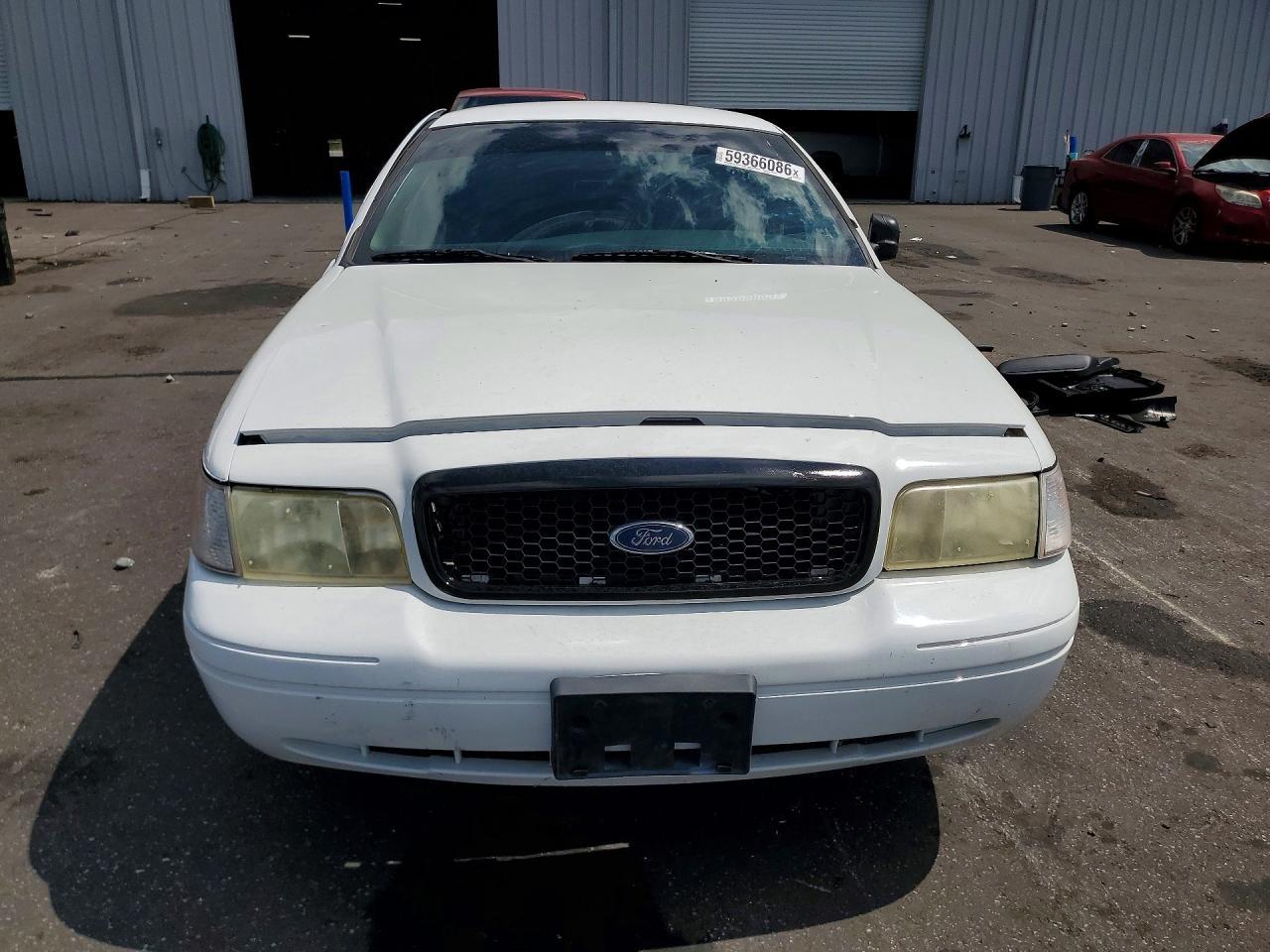 2011 FORD Crown Victoria