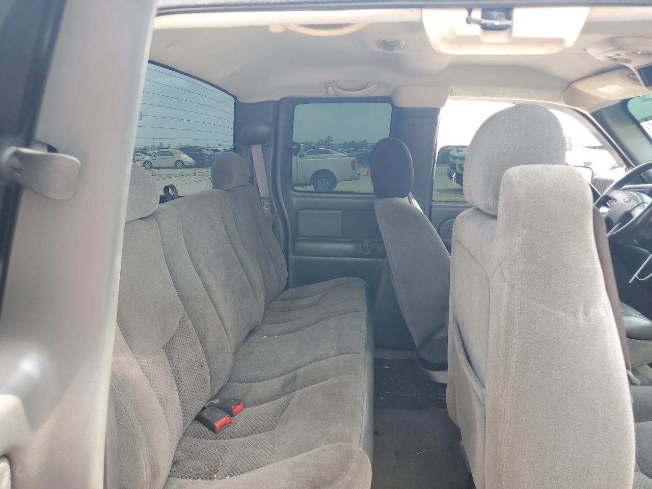 2004 CHEVROLET Silverado 2500